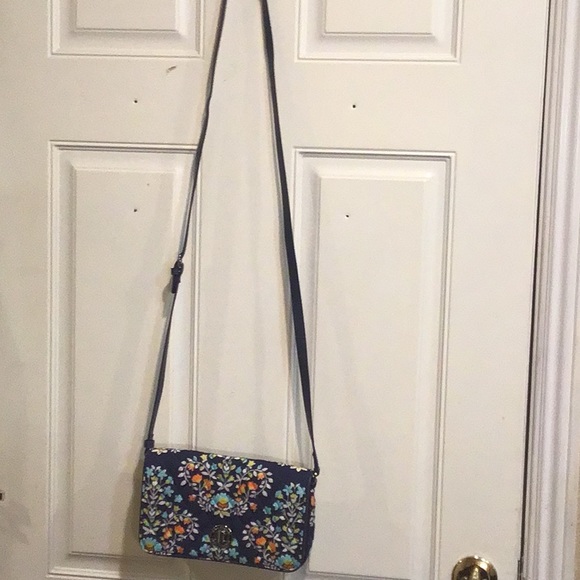 VERA BRADLEY SHOULDER BAG WITH LEATHER STRAP - Picture 11 of 11